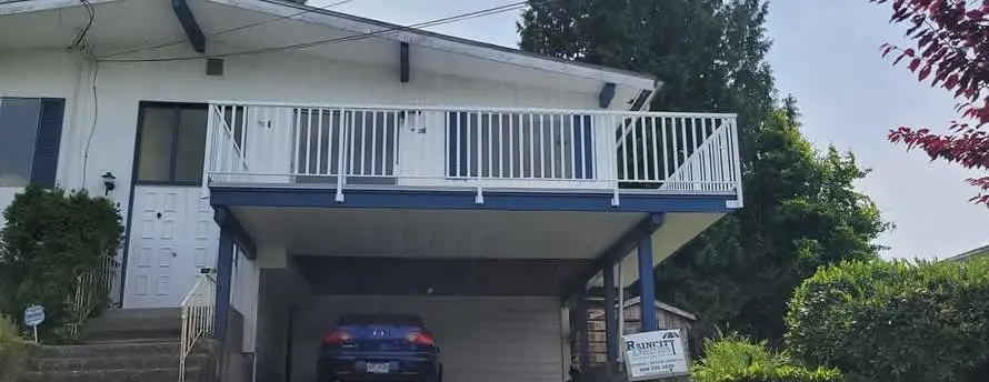 The Best Time of Year to Build a Deck in Vancouver for Weather, Cost & Planning